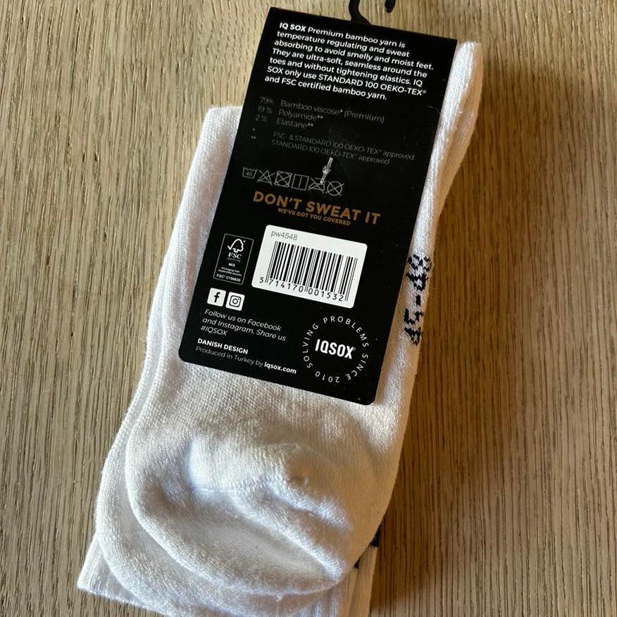 IQ Sox - Stribede tennissokker - Hvid (1 par )